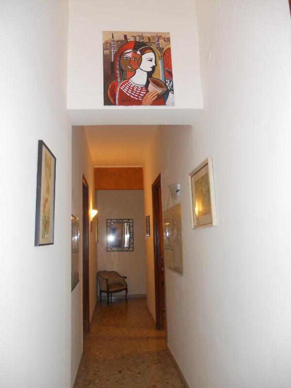 Piccadilly House - image 6