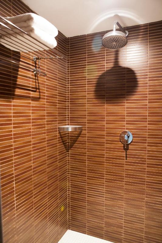 Deluxe Suite with Private Spa image 1