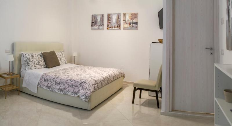 One-Bedroom House image 4