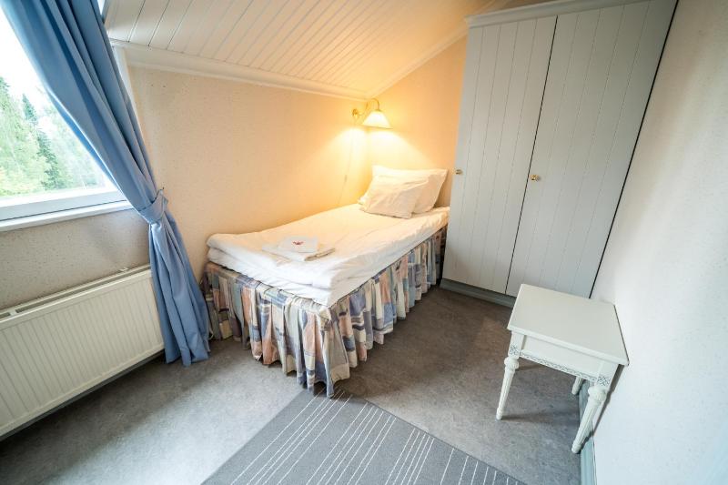 Family Manor Suite image 4