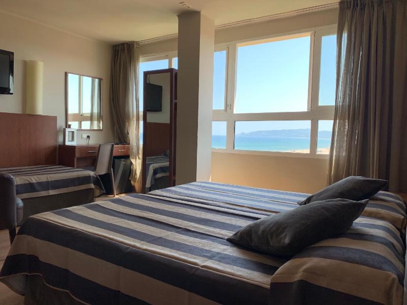 Double or Twin Room with no Terrace image 1