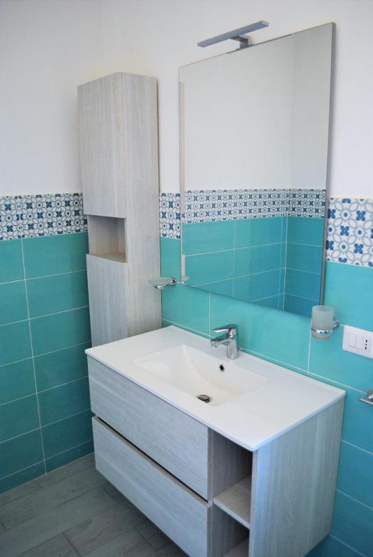 Deluxe Double Room with Extra Bed image 4