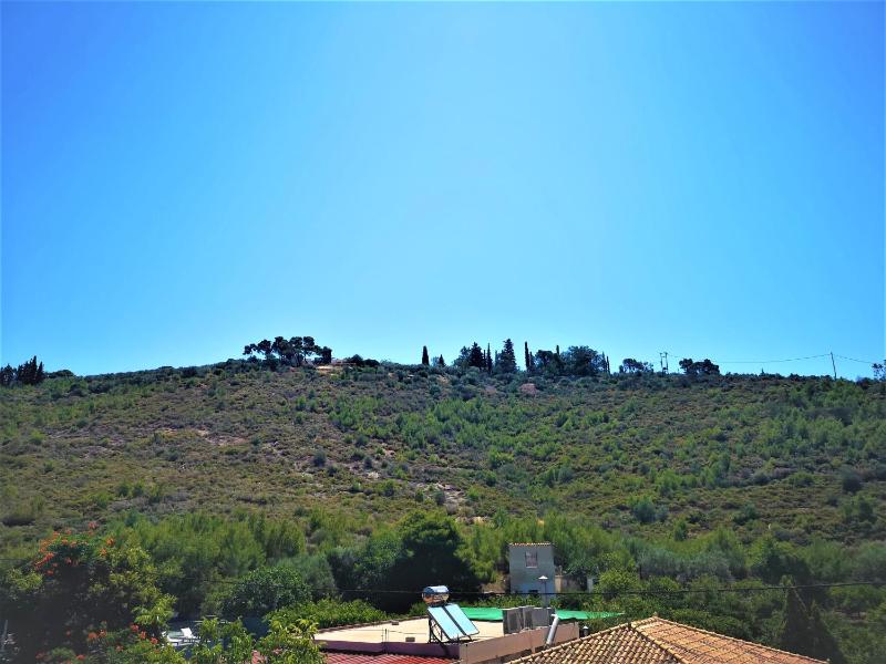 Apartment with Mountain View image 2