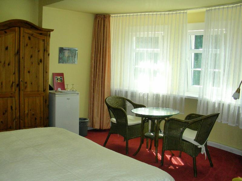 Standard  Room image 2
