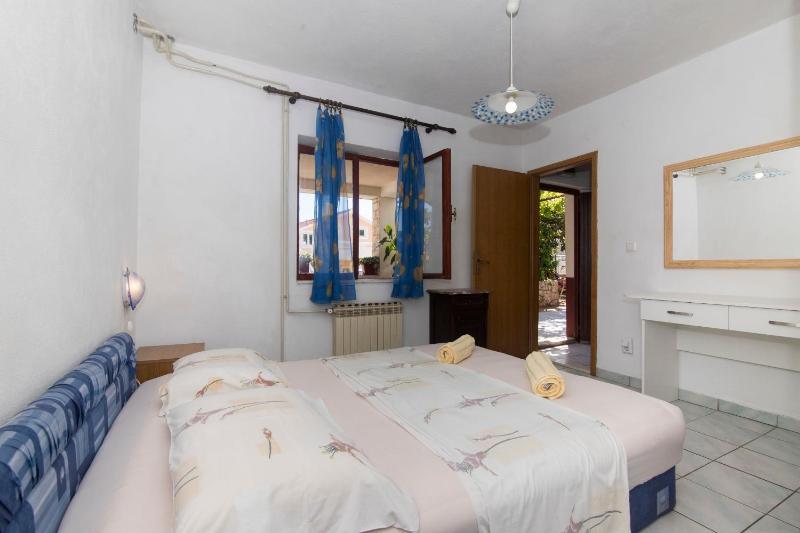 Apartments and Rooms Nikol - image 3