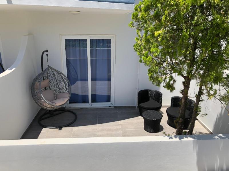 Superior Double or Twin Room with Terrace image 3