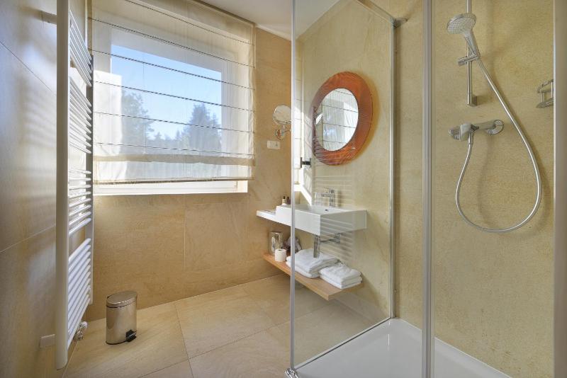 Double or Twin Room, Hotel AVANA**** image 3