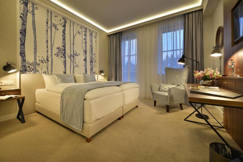 Elite Double or Twin Room, Hotel EVA**** image 3