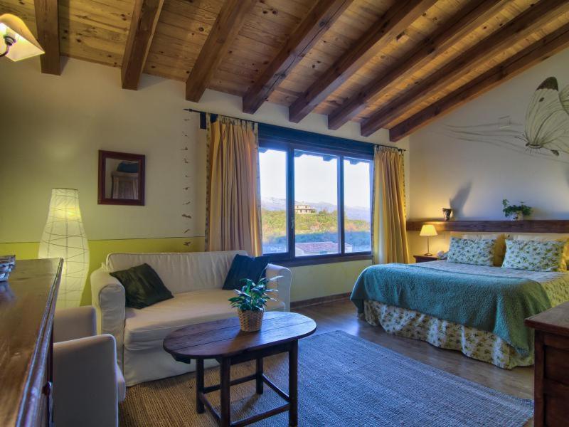 Double or Twin Room image 1