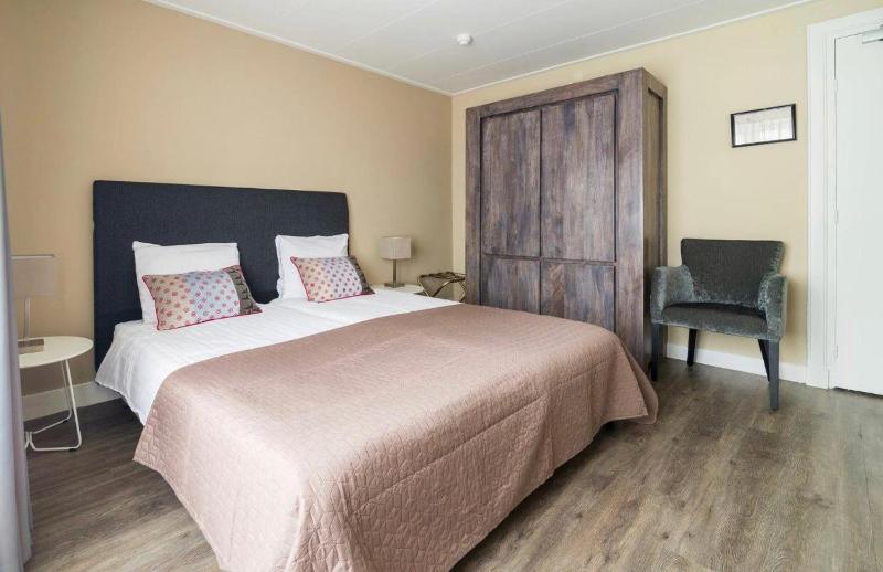 Single Room image 2