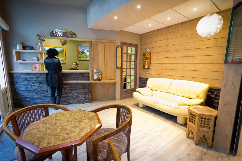 hotel les edelweiss - image 4