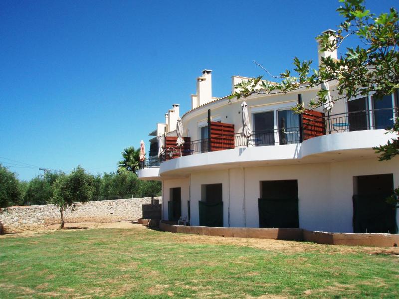 Elea Apartments - image 6