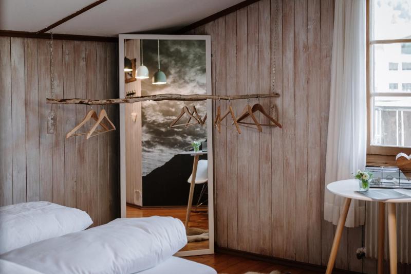 Double Room with Mountain View image 3