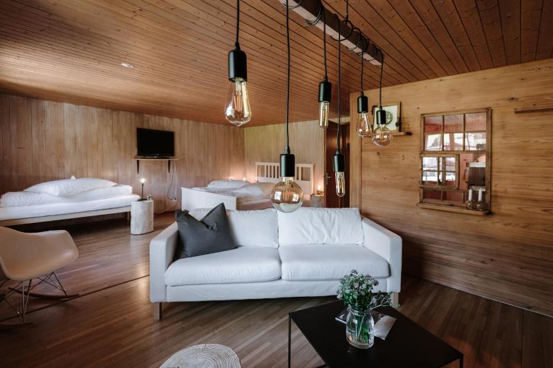 Triple Room with Mountain View image 2
