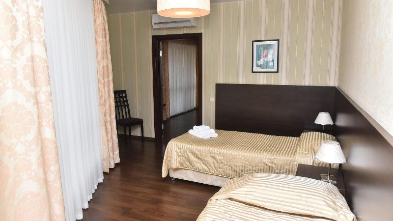 Two-Bedroom Suite image 2