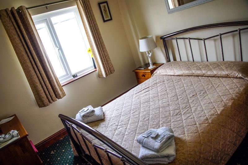 Double Room image 1