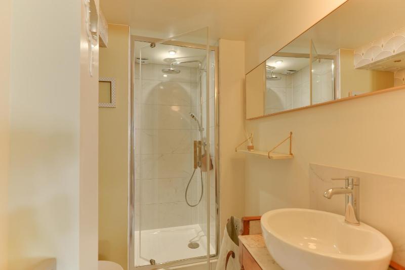 La Suite de Pauline - Appt au coeur de Rennes - image 6