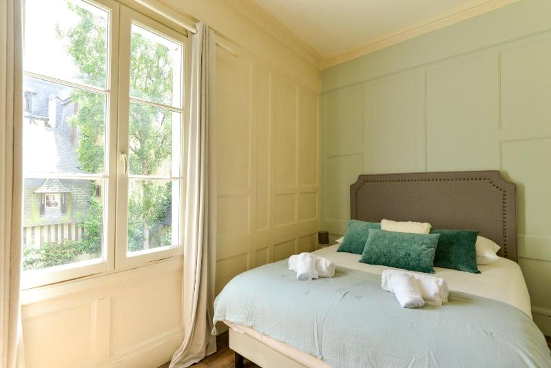 La Suite de Pauline - Appt au coeur de Rennes - image 12
