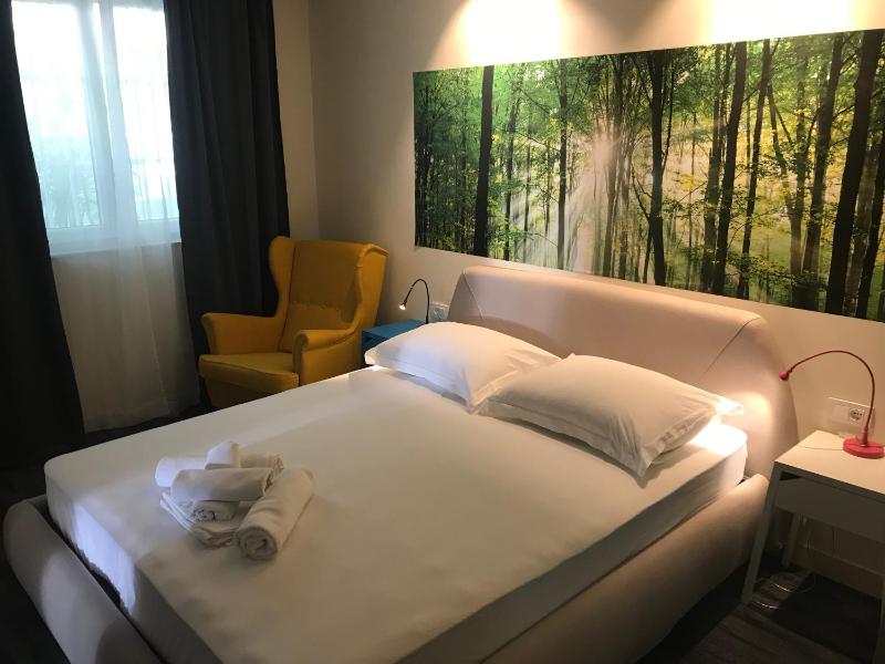 One bedroom apartment - image 1