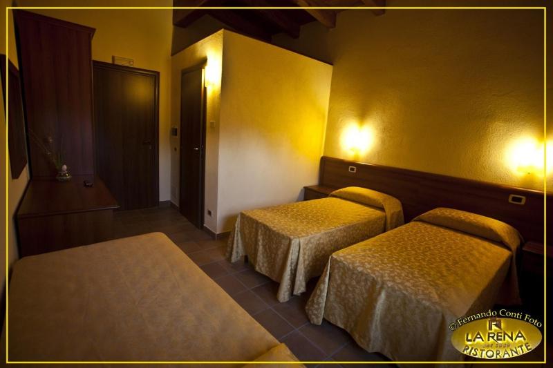 Triple Room image 3