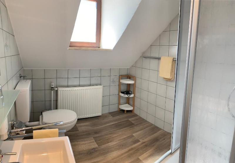 Single Room image 2