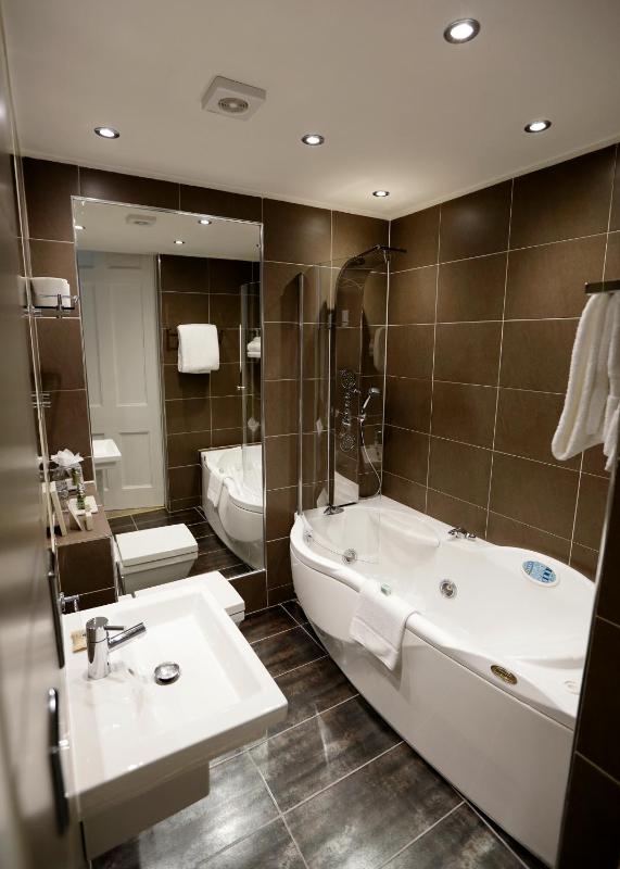 Junior Suite image 3