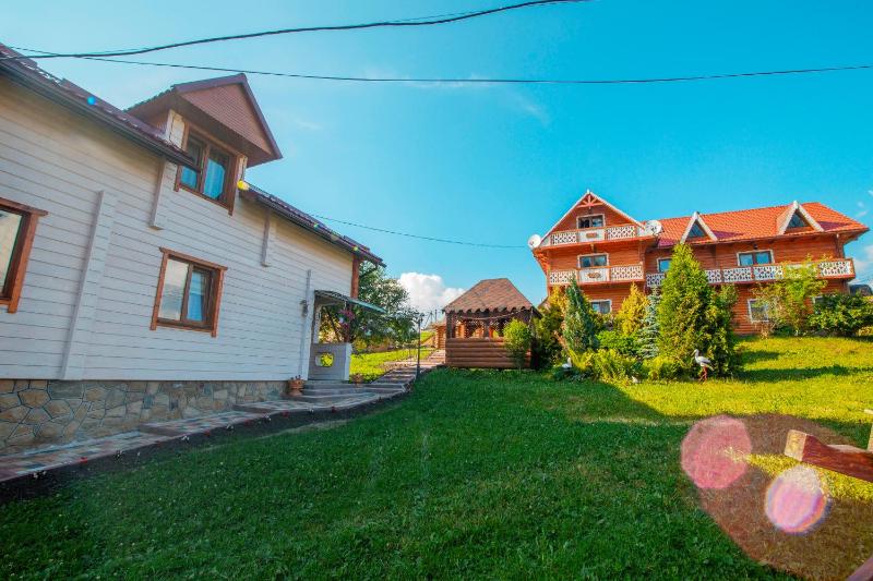 Chalet image 1