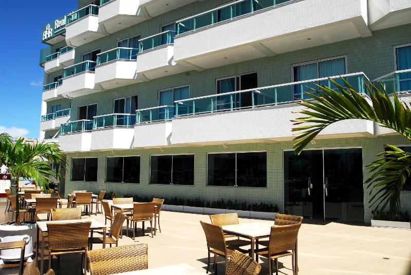 Real Classic Hotel - image 5