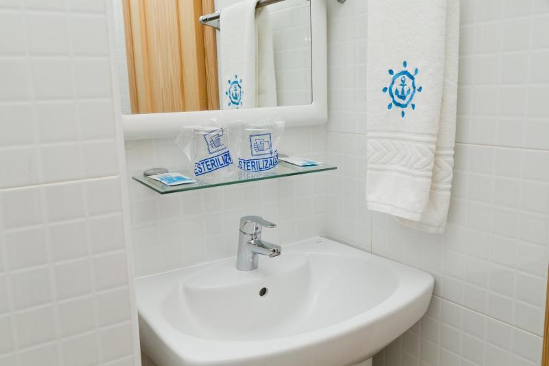 Double Room image 1