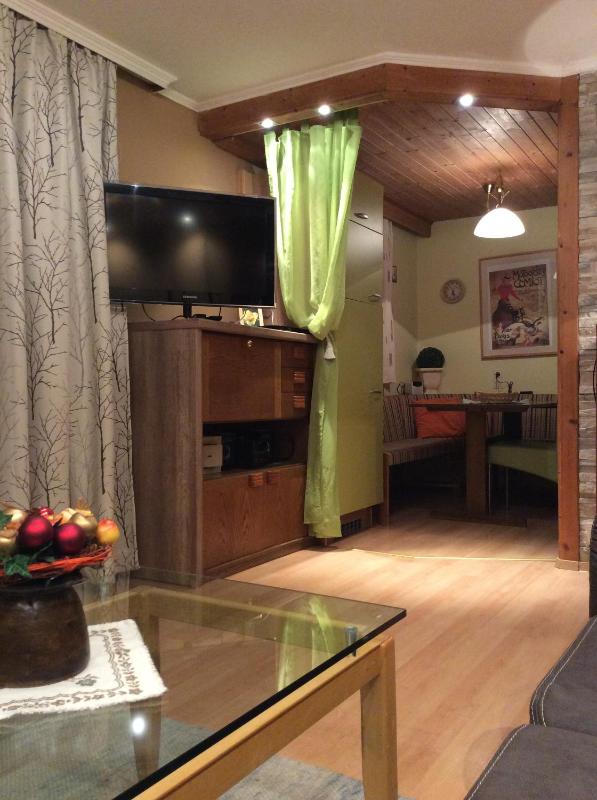Rose - Two-Bedroom Apartment image 1
