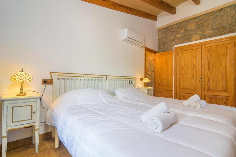 Two-Bedroom Villa image 4