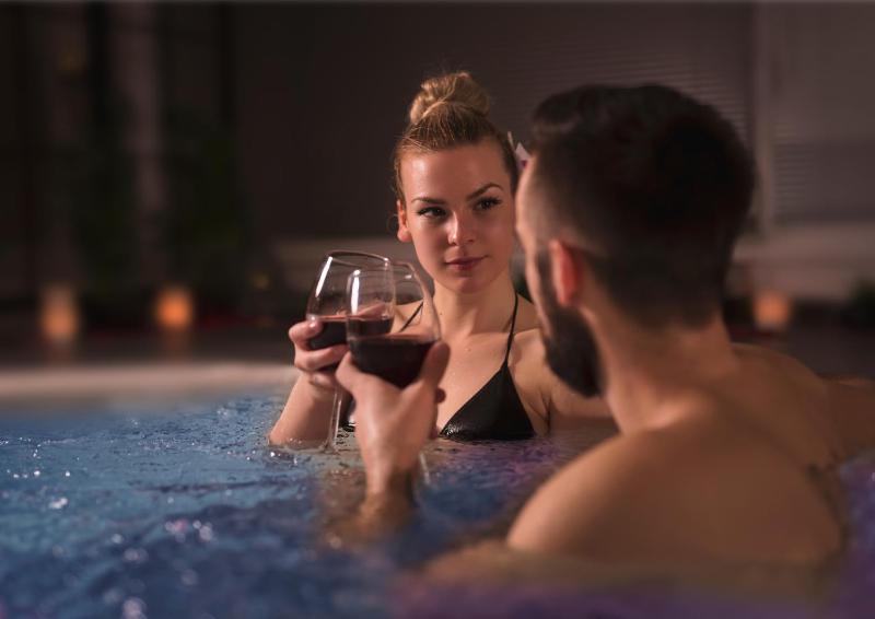  Loft Privilege with Outdoor Jacuzzi (heated all year) image 2