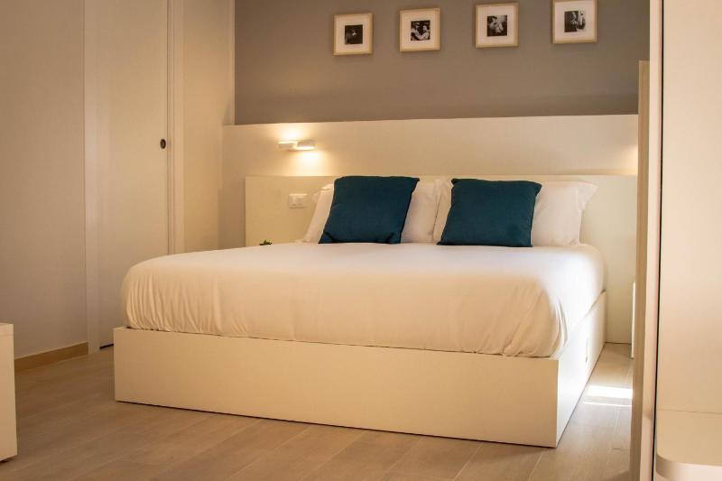 Superior Suite image 2