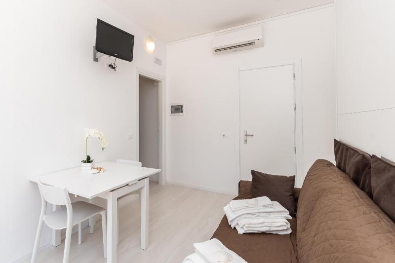 Standard Apartment image 3