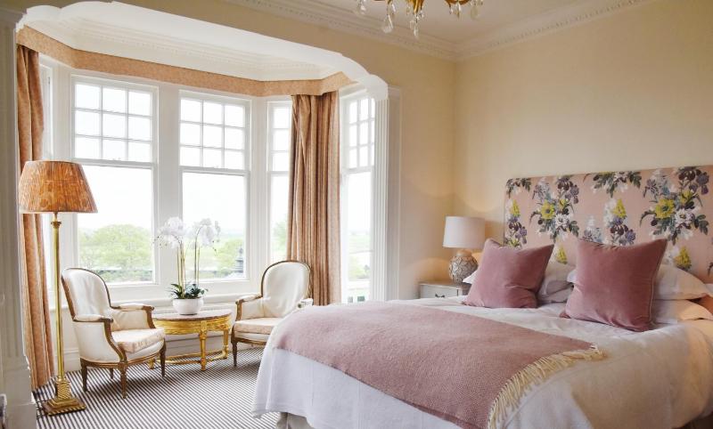 King Room image 1
