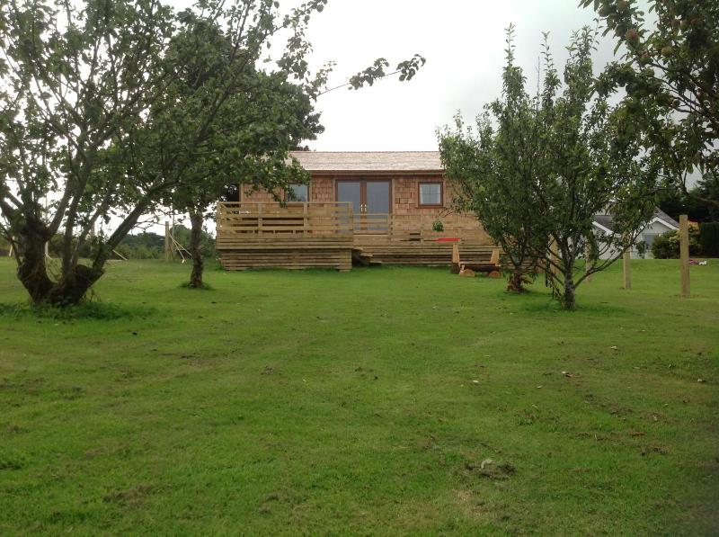 Two-Bedroom Log Cabin image 3