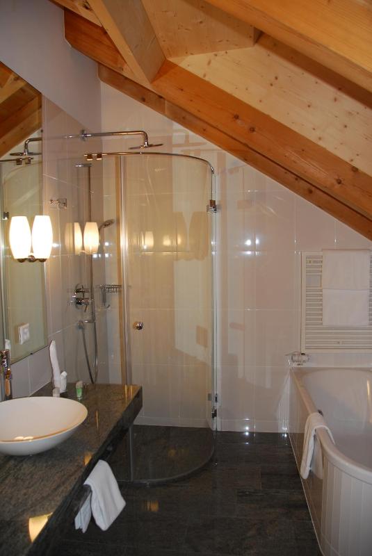 Suite image 3