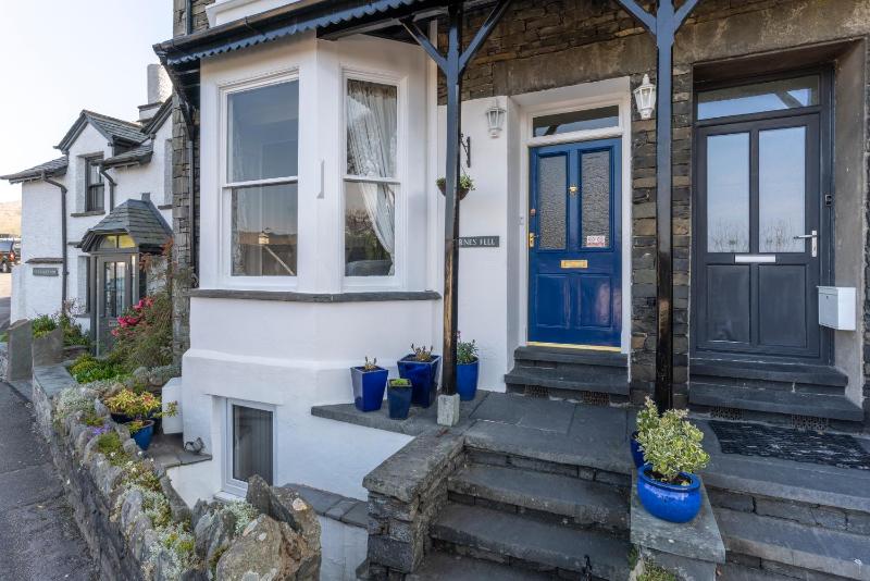Barnes Fell Apartments - image 28