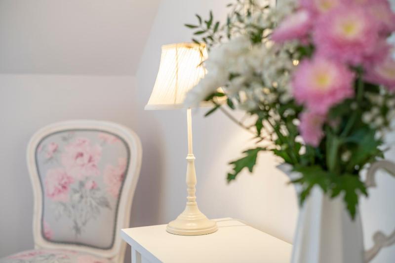 Barnes Fell Apartments - image 32