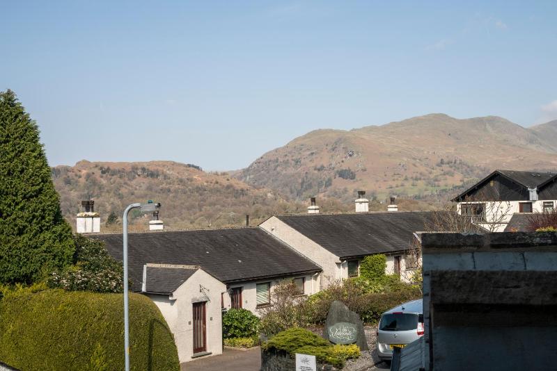 Barnes Fell Apartments - image 19