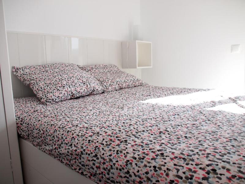 Studio Apartment image 3