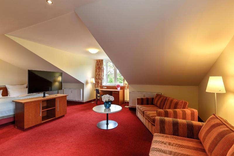 Apartment image 4