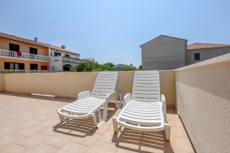 Villa Magena - Modern Apartments in Pag Center - image 15