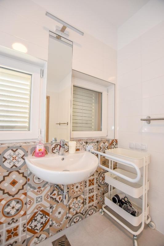 Villa Magena - Modern Apartments in Pag Center - image 23