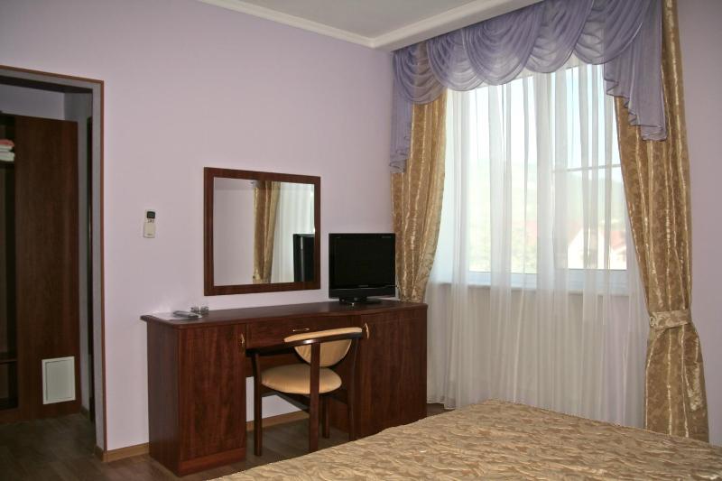 Superior Double Room image 3