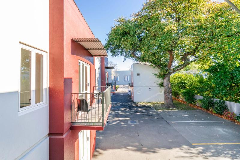 City Centre Motel - image 2