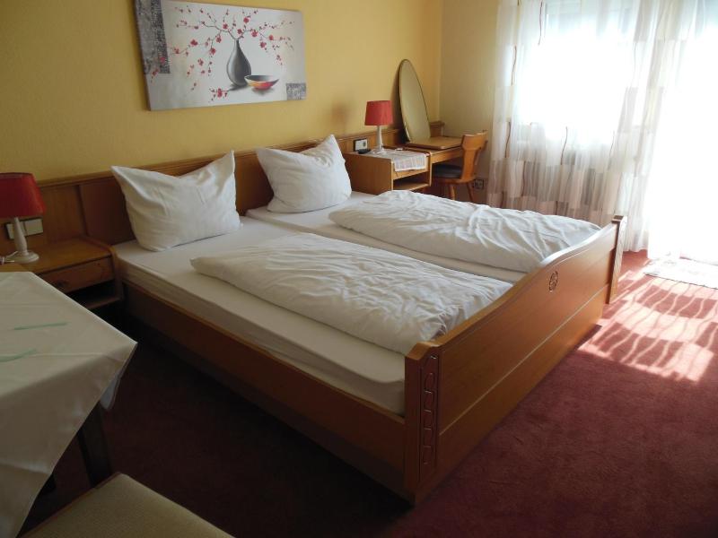 Double Room Garden Side image 4