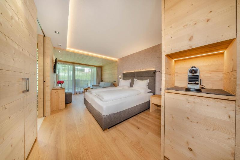 Suite with Sauna image 2