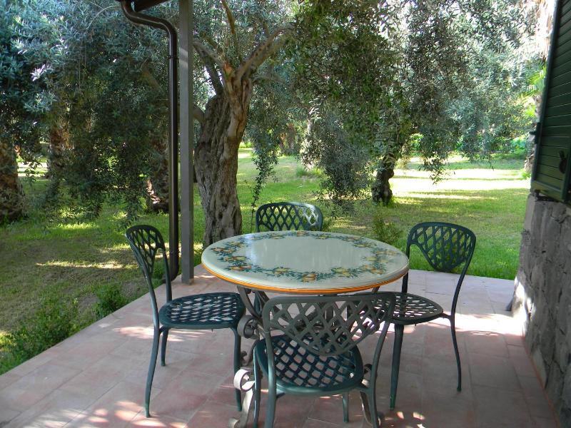 One-Bedroom Holiday Home image 4