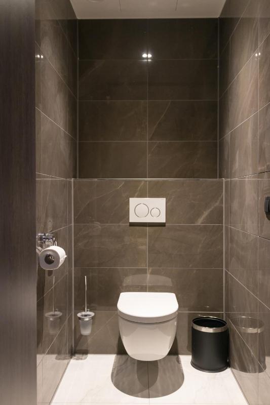 Executive Suite image 2